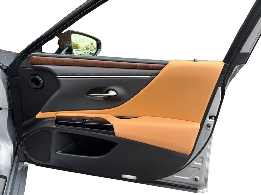 Used 2023 Lexus ES 300h w/ Premium Package FWD image 19