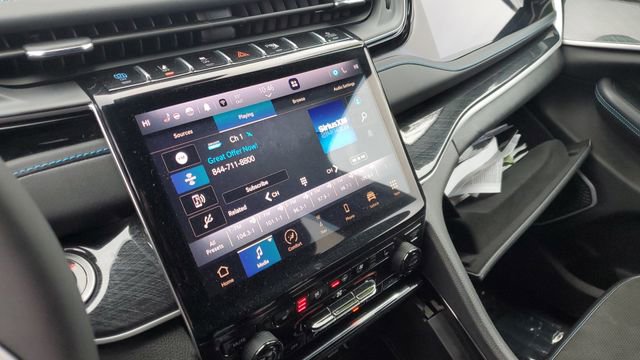 Certified 2022 Jeep Grand Cherokee Trailhawk w/ Advanced Protech Group II image 18