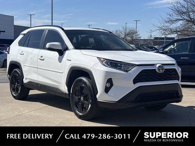 Used 2021 Toyota RAV4 XLE w/ Convenience Package