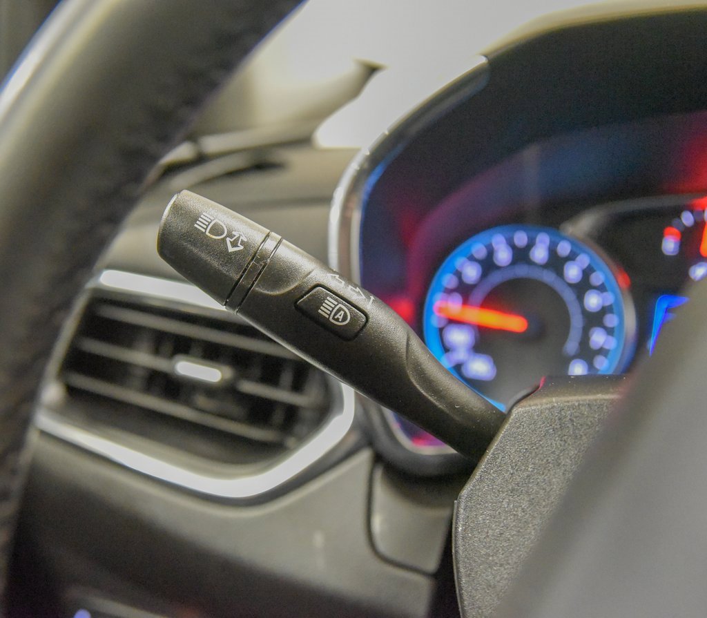 Used 2023 Chevrolet Equinox LT image 25