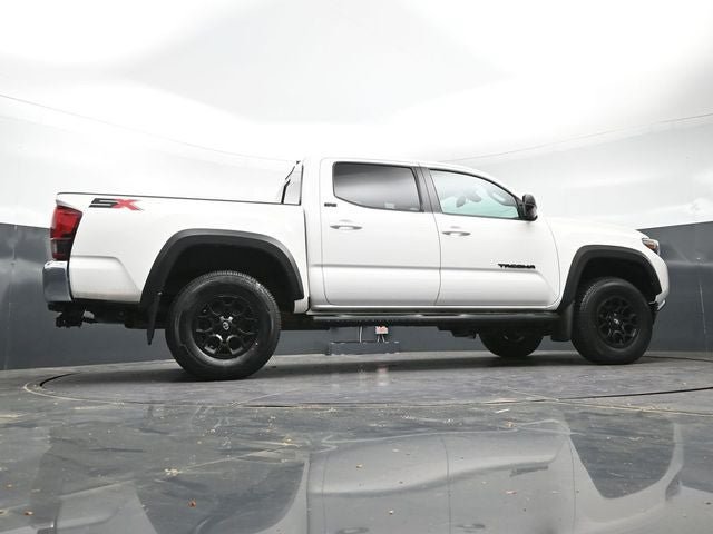 Used 2023 Toyota Tacoma SR5 AWD/4WD image 24