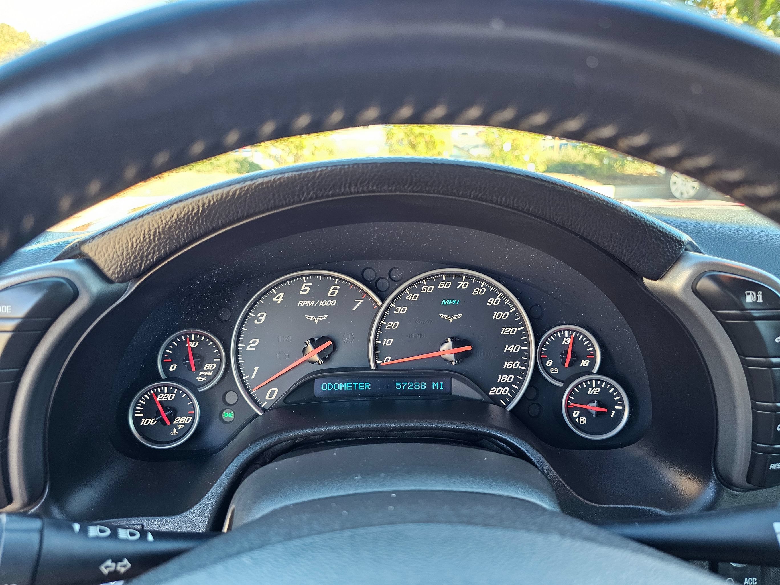 Used 2006 Chevrolet Corvette Convertible w/ Preferred Equipment Group RWD image 24