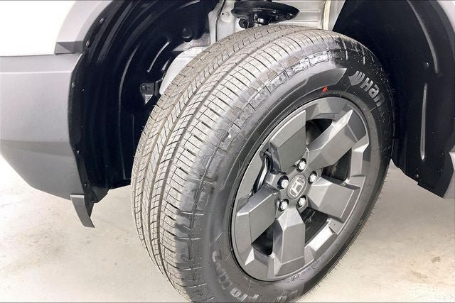 Certified 2026 Honda Passport RTL image 33