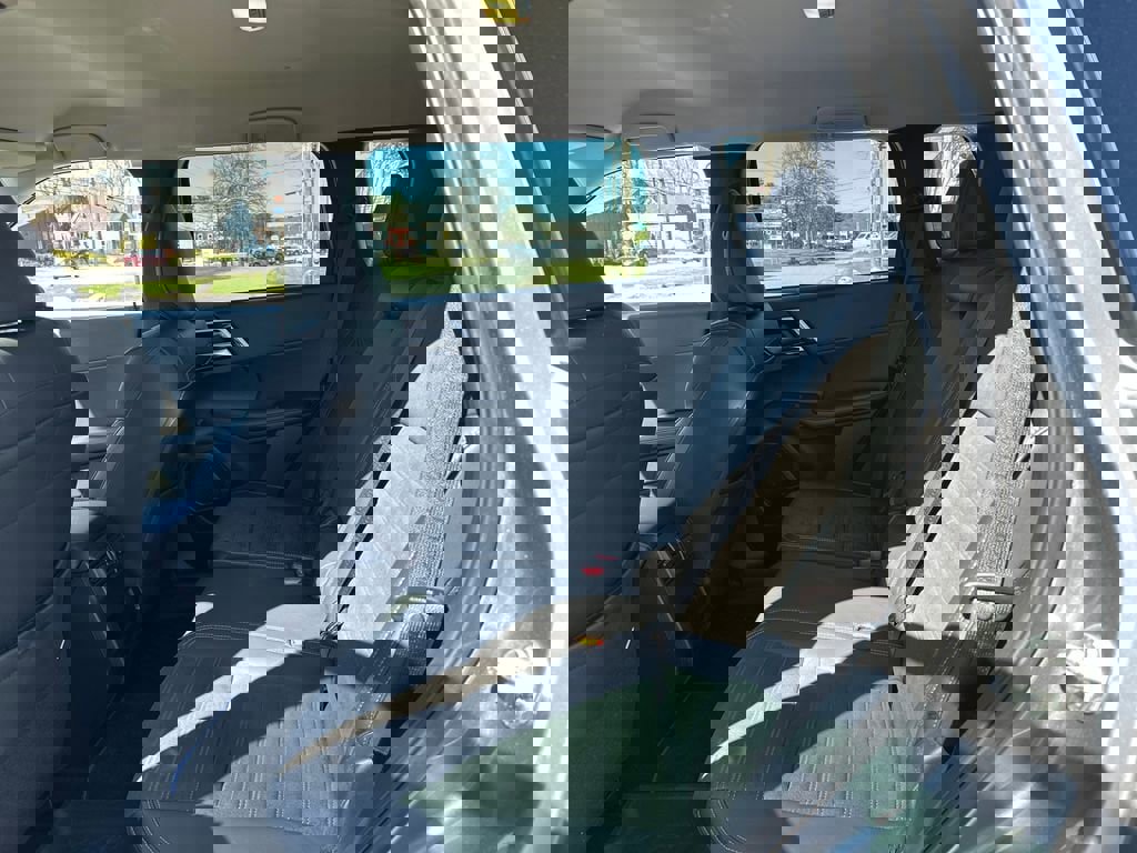 Used 2023 Mitsubishi Outlander SE AWD/4WD image 19