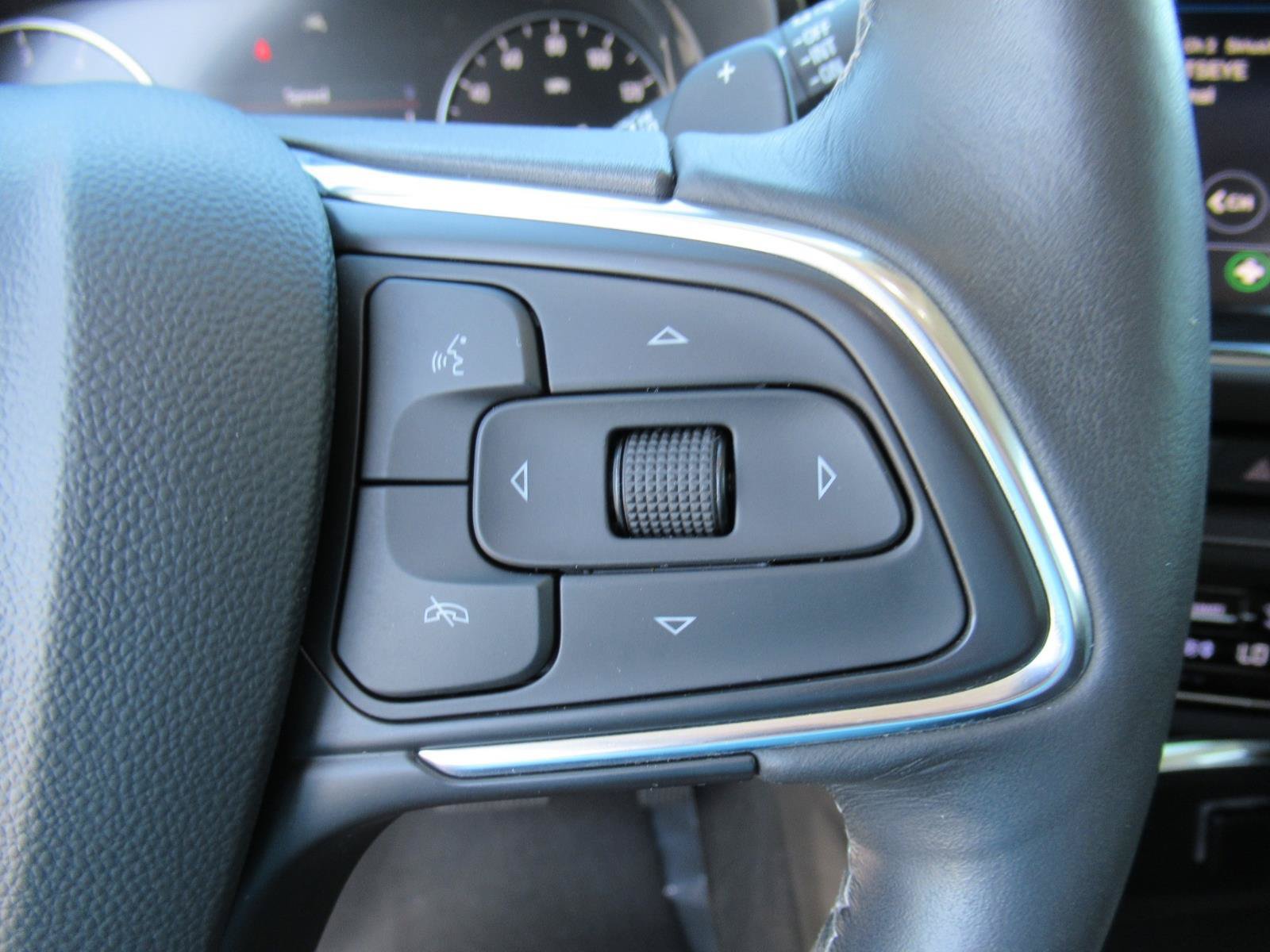 Used 2021 Buick Envision Preferred FWD image 23