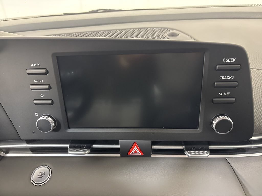 New 2026 Hyundai Elantra SEL Sport Premium FWD image 23