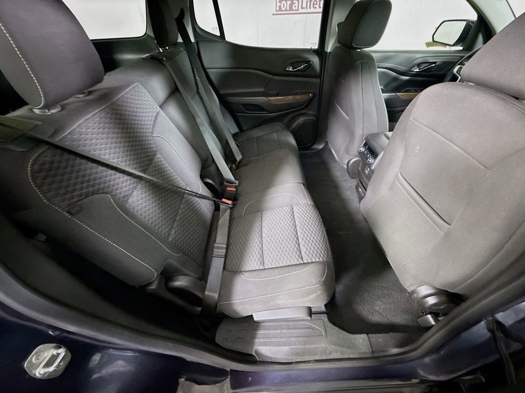 Used 2019 GMC Acadia SLE w/ LPO, Cargo Package image 27