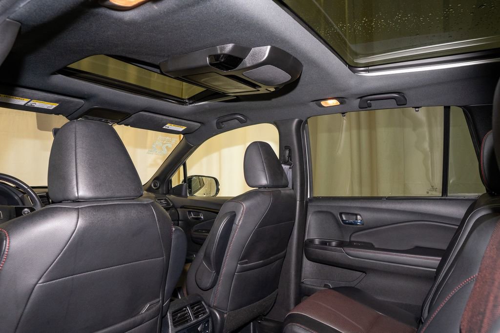 Used 2022 Honda Pilot Black Edition image 10