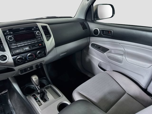 Used 2012 Toyota Tacoma 4x4 Access Cab w/ SR5 Pkg image 24