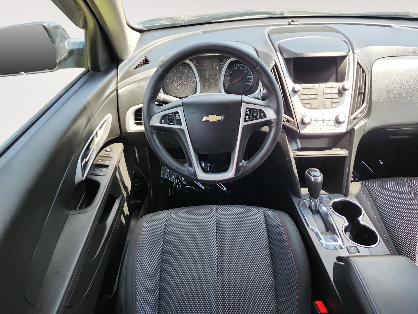 Used 2017 Chevrolet Equinox LT w/ Convenience Package FWD image 10