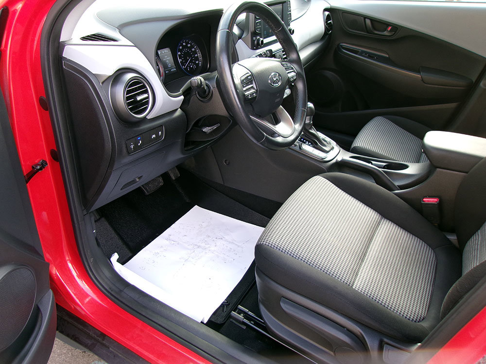 Used 2019 Hyundai Kona SEL image 14