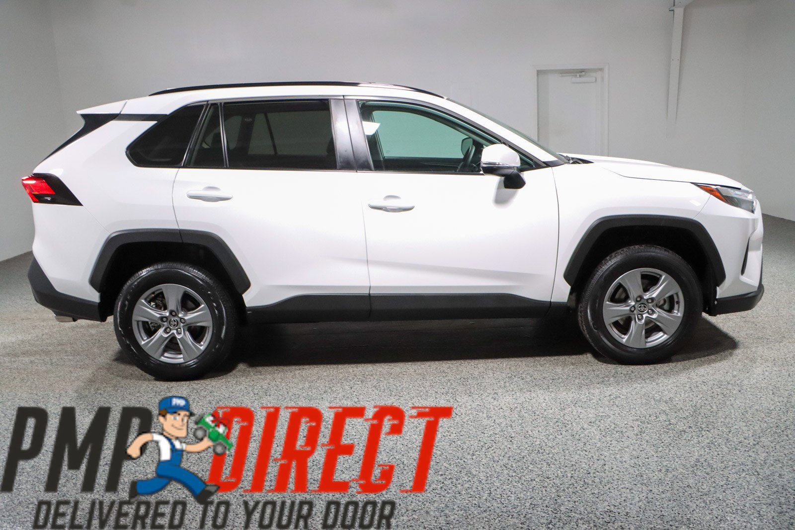 Used 2024 Toyota RAV4 XLE image 6