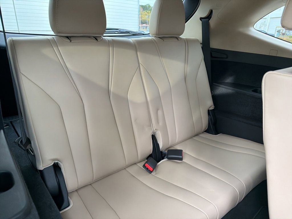 Used 2023 Acura MDX FWD w/ Technology Package image 31