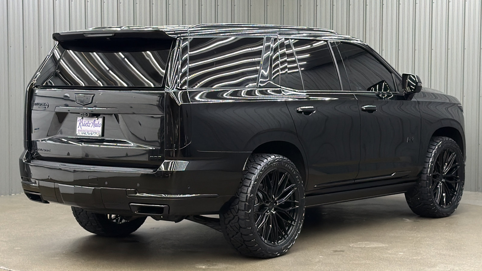 Used 2026 Cadillac Escalade Platinum Sport w/ LPO, ONYX Package AWD/4WD image 5