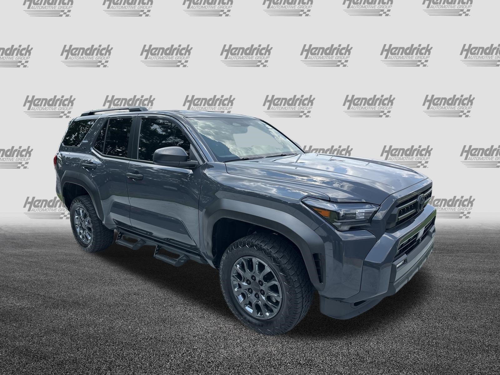 Certified 2025 Toyota 4Runner SR5 AWD/4WD image 2