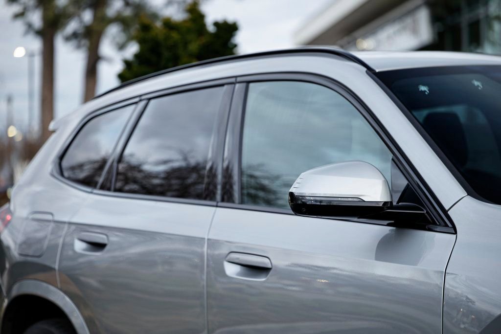 New 2026 BMW X1 xDrive28i w/ Technology Package image 3