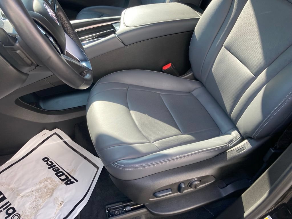 Certified 2024 Buick Enclave Essence w/ Experience Buick Package AWD/4WD image 27