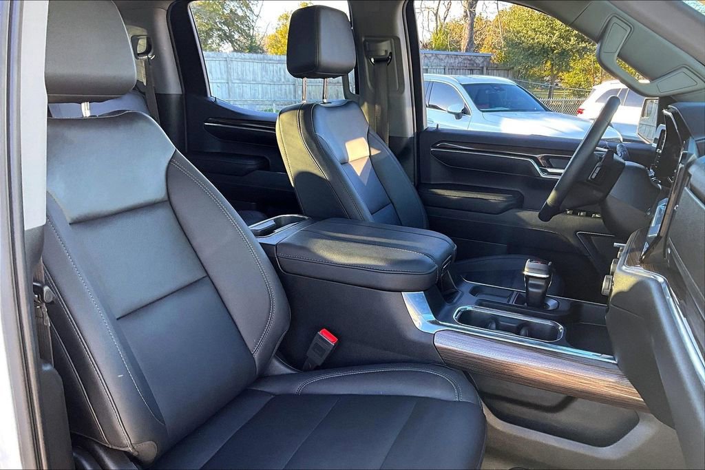 Used 2024 Chevrolet Silverado 1500 RST w/ Convenience Package II image 30