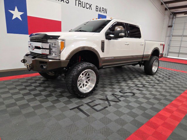 Used 2017 Ford F250 King Ranch w/ King Ranch Ultimate Package AWD/4WD image 2
