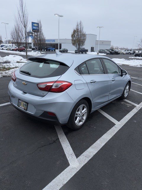 Used 2017 Chevrolet Cruze LT image 5