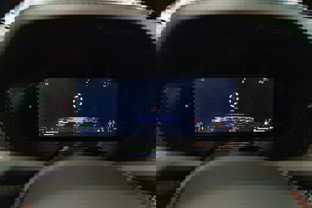 Used 2022 Jeep Compass Trailhawk w/ Trailhawk Elite Group image 24