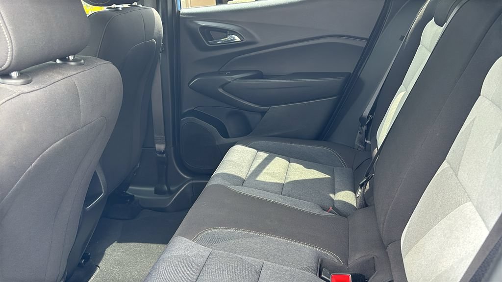 Used 2024 Chevrolet Trax RS FWD image 28