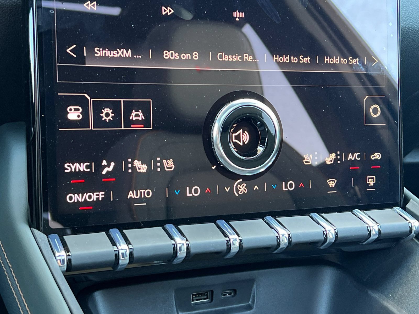 New 2027 GMC Terrain AT4 w/ Convenience Package III AWD/4WD image 19
