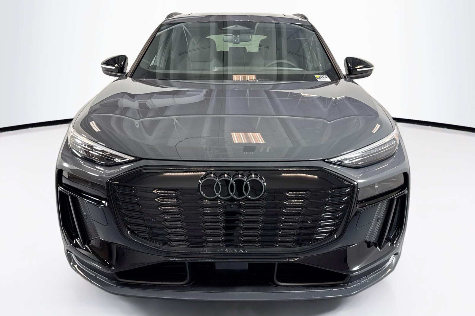 New 2027 Audi Q6 e-tron Premium Plus AWD/4WD image 2