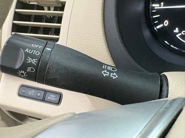 Used 2016 Nissan Altima 2.5 S w/ Power Driver Seat Package FWD image 16