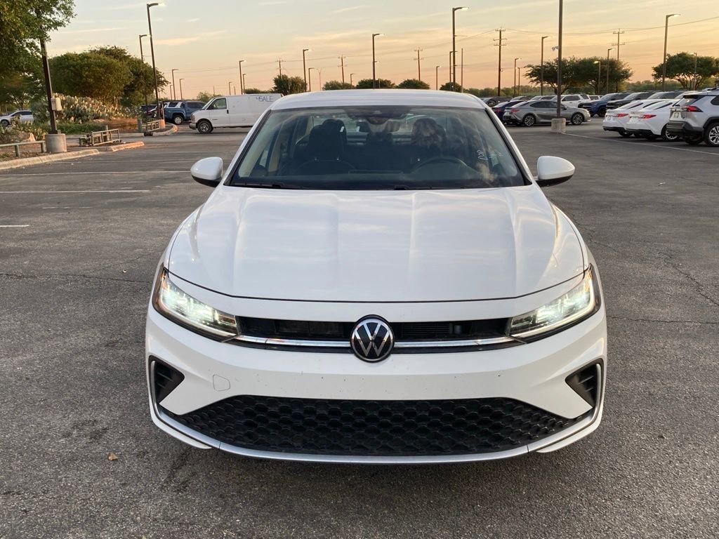 Used 2025 Volkswagen Jetta S image 2