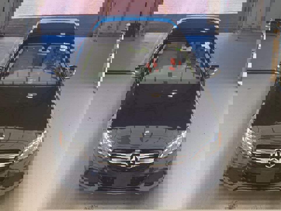 Used 2015 Mercedes-Benz C 300 Sedan w/ Multimedia Package image 5