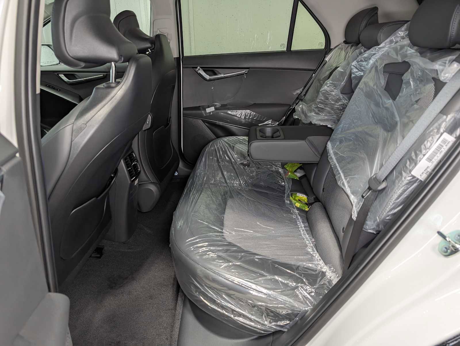 New 2025 Kia Niro Wind image 17