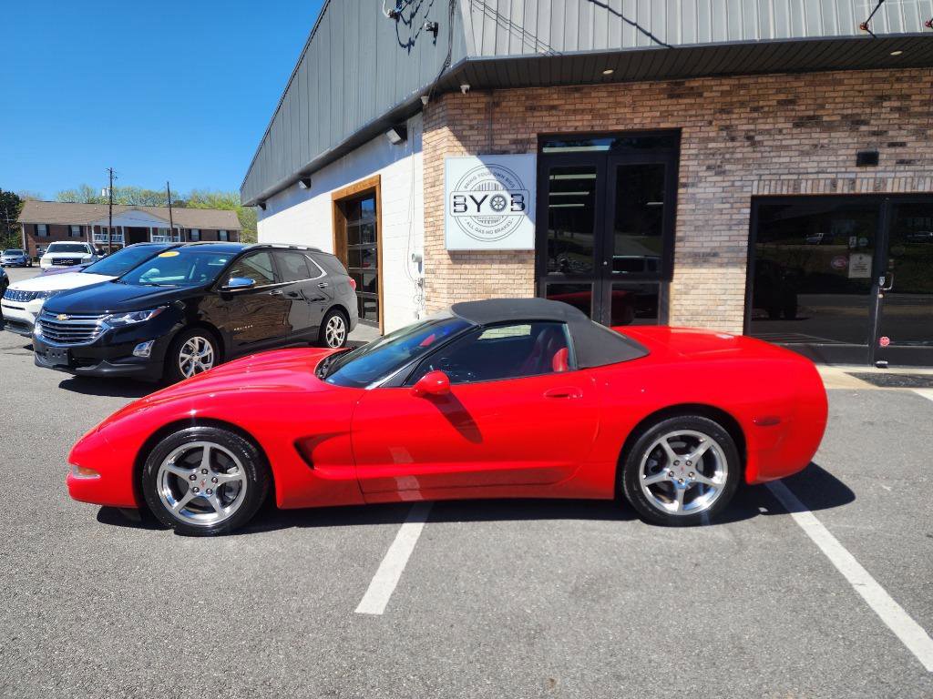 Used 2003 Chevrolet Corvette Base w/ Preferred Equipment Group1 image 2