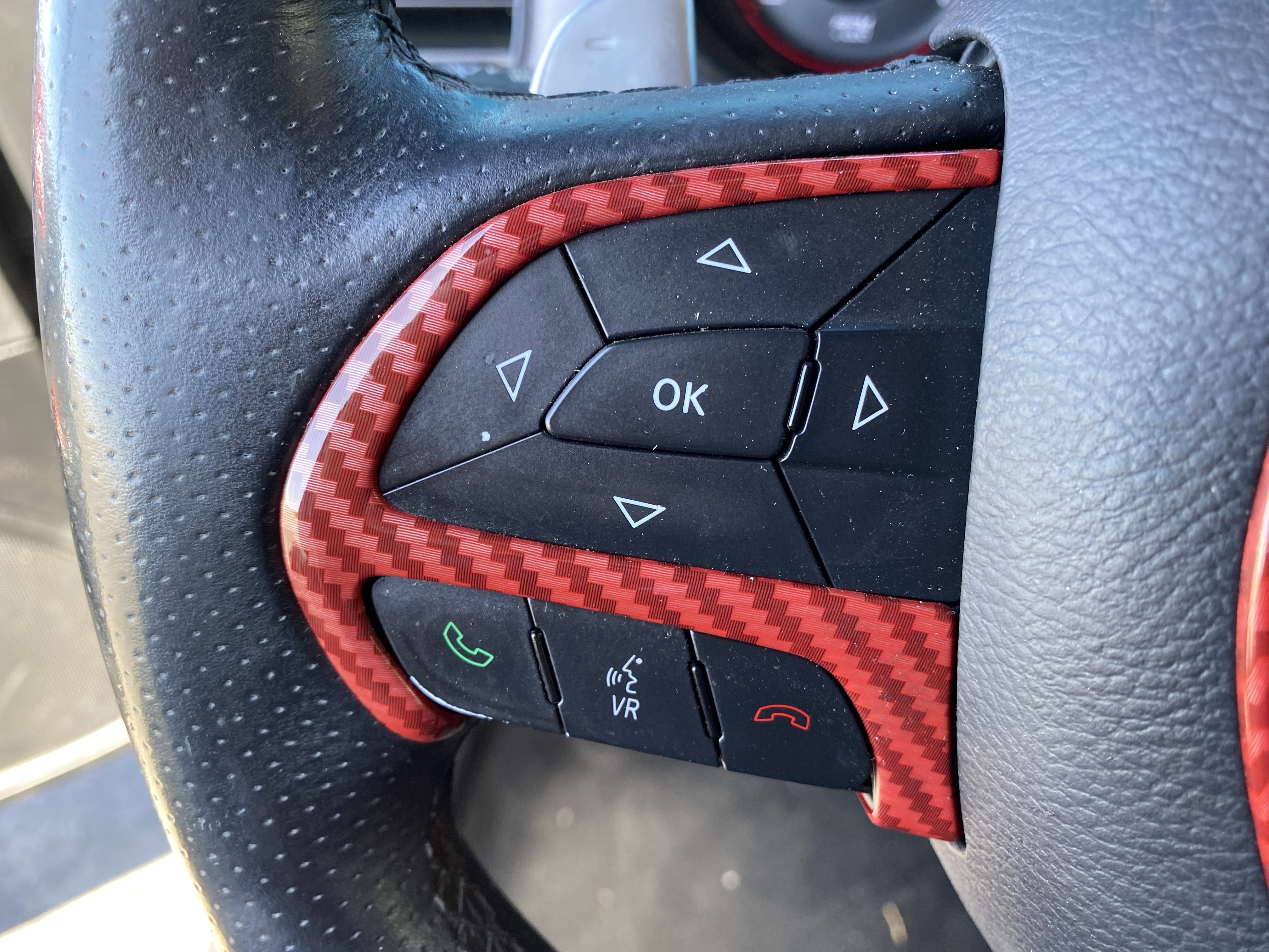 Used 2016 Dodge Charger R/T w/ Navigation & Travel Group image 25