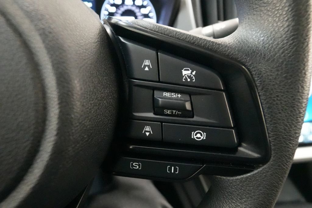 Used 2024 Subaru Crosstrek 2.0i Premium image 39