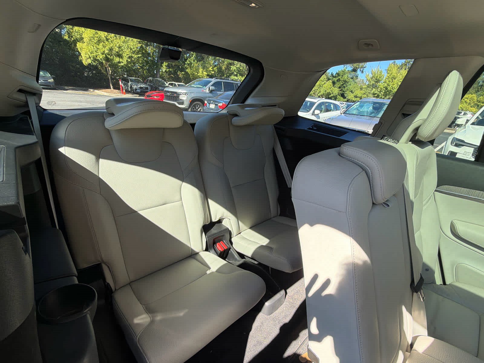 Used 2025 Volvo XC90 B6 Plus AWD/4WD image 22