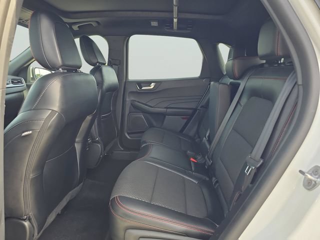 Used 2023 Ford Escape ST-Line Select w/ Tech Pack #1 AWD/4WD image 12