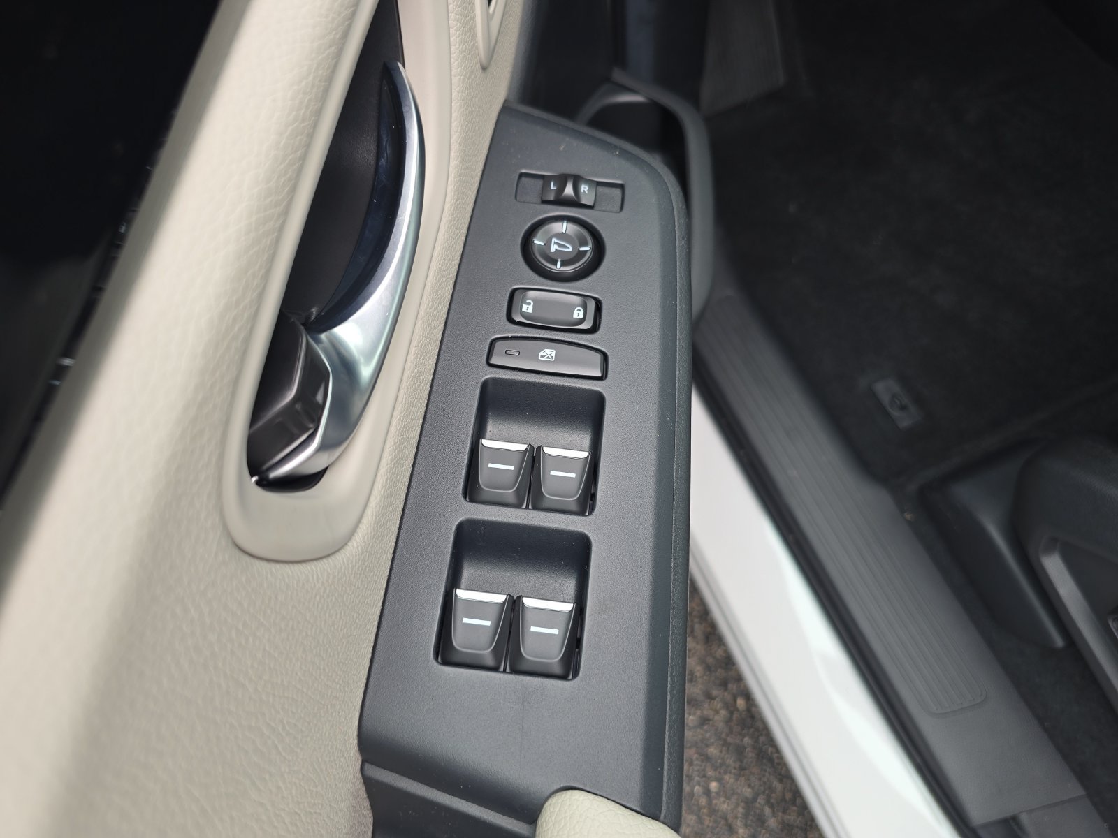 New 2026 Honda Pilot EX-L image 14