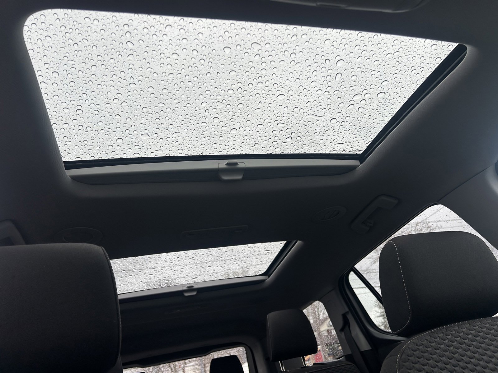 Used 2019 GMC Acadia SLE image 33