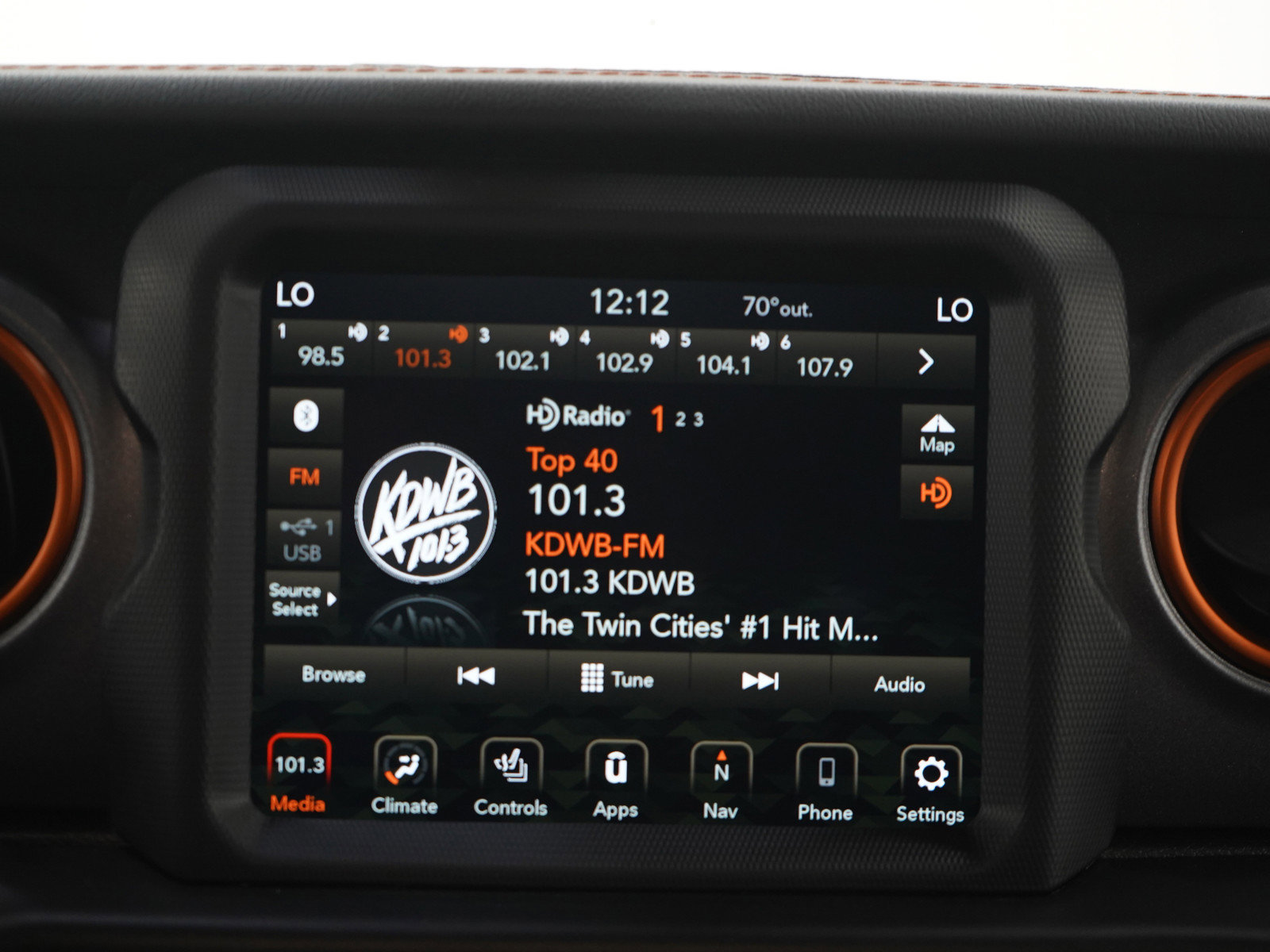 Used 2020 Jeep Gladiator Mojave AWD/4WD image 18