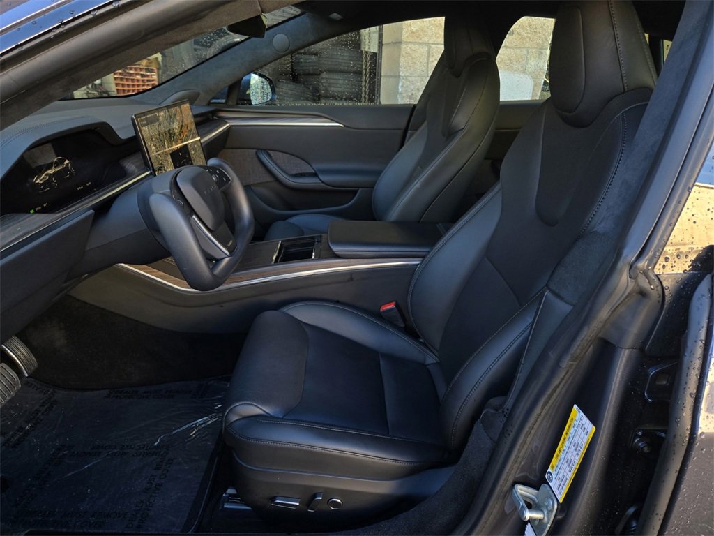 Used 2022 Tesla Model S image 16