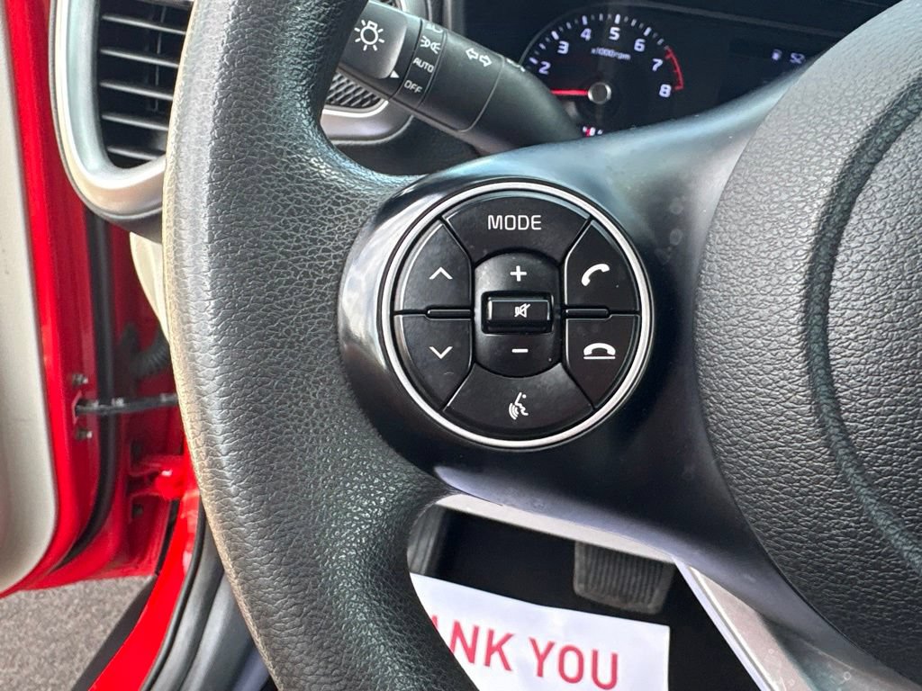 Used 2022 Kia Soul LX FWD image 15