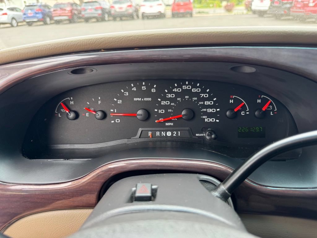 Used 2006 Ford E-150 and Econoline 150 RWD image 19