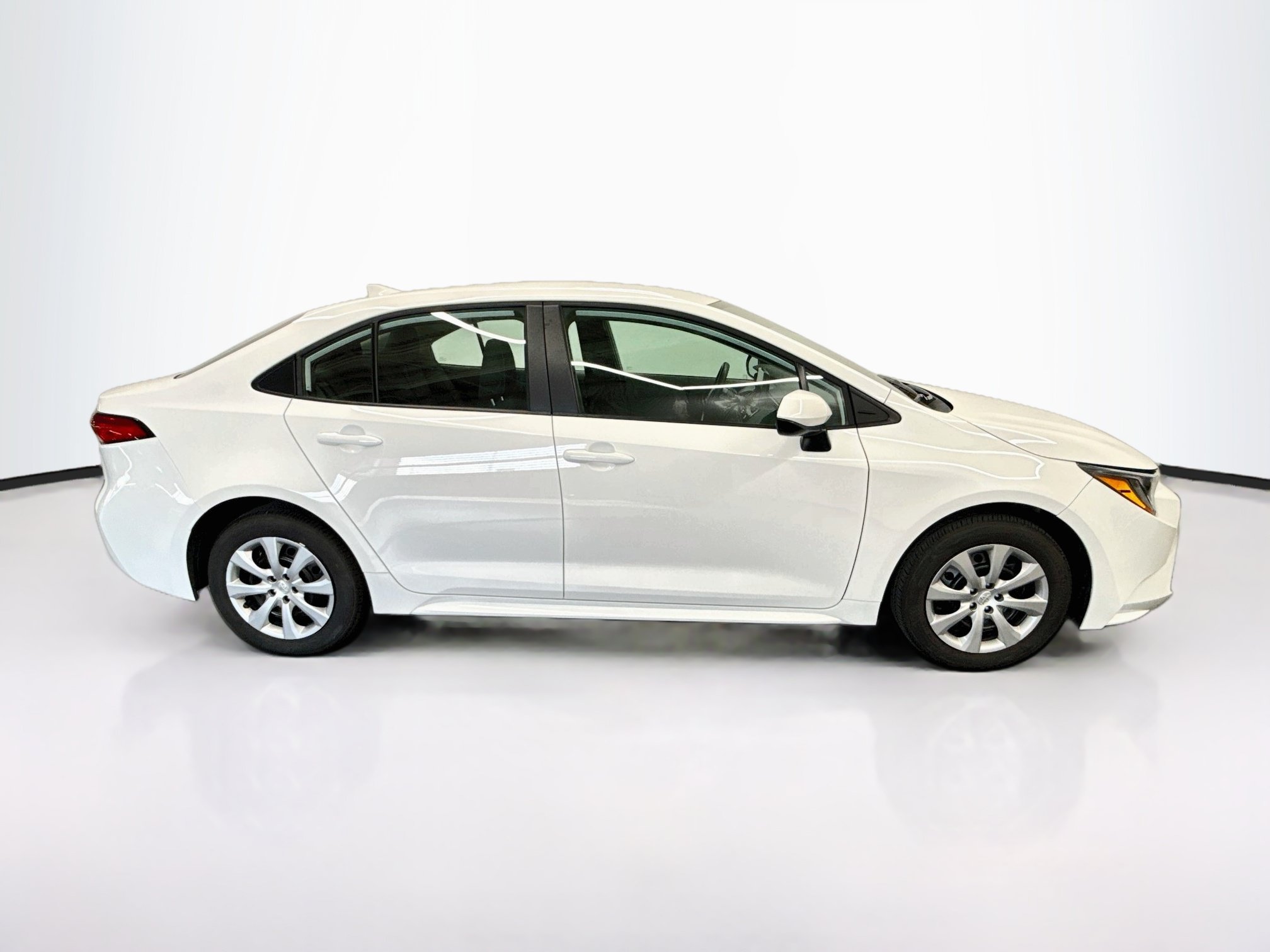 Used 2026 Toyota Corolla LE FWD image 10