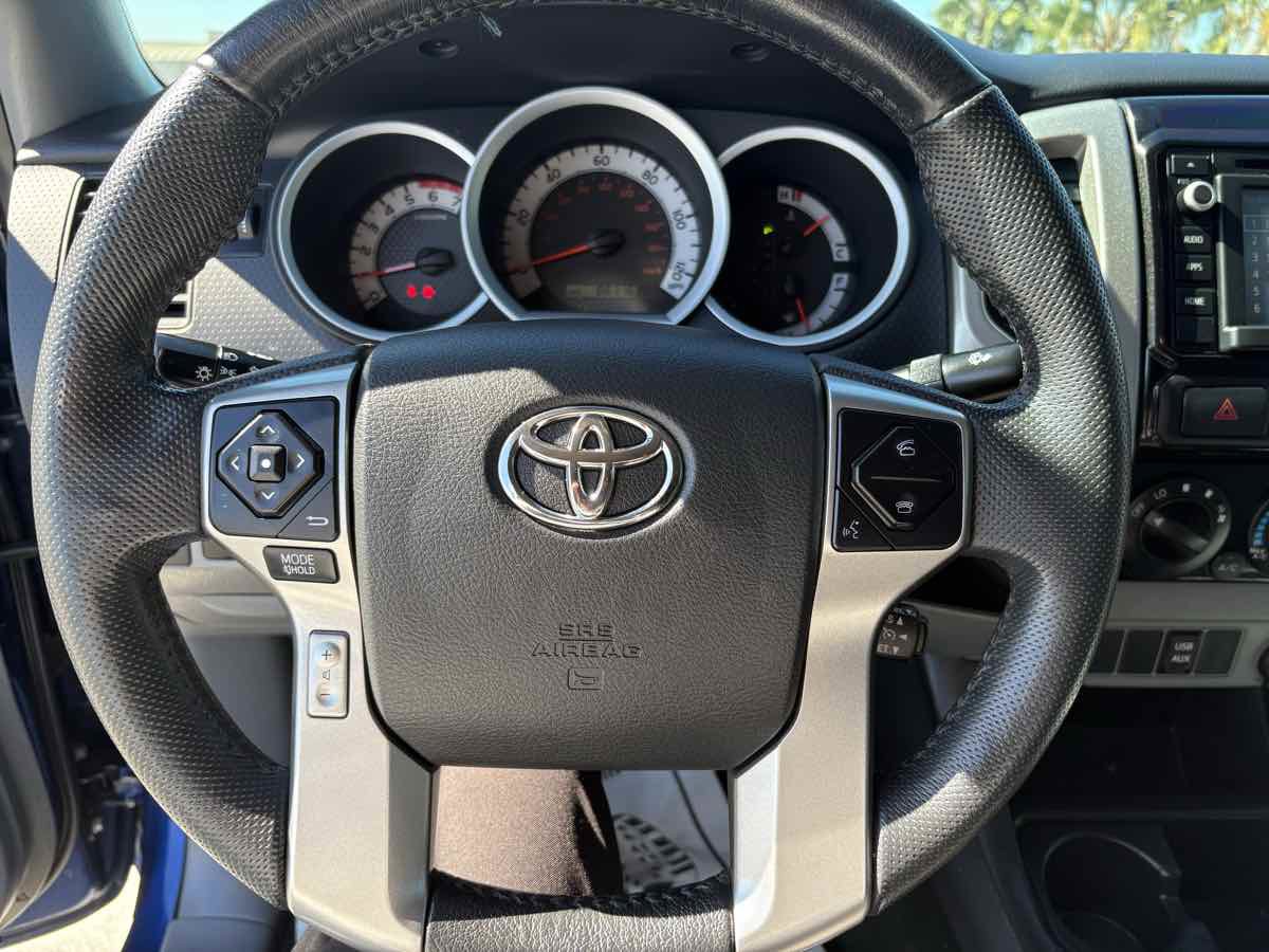 Used 2015 Toyota Tacoma PreRunner image 26