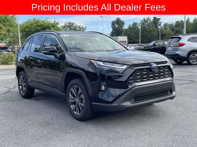 Used 2023 Toyota RAV4 XLE Premium AWD/4WD image 7