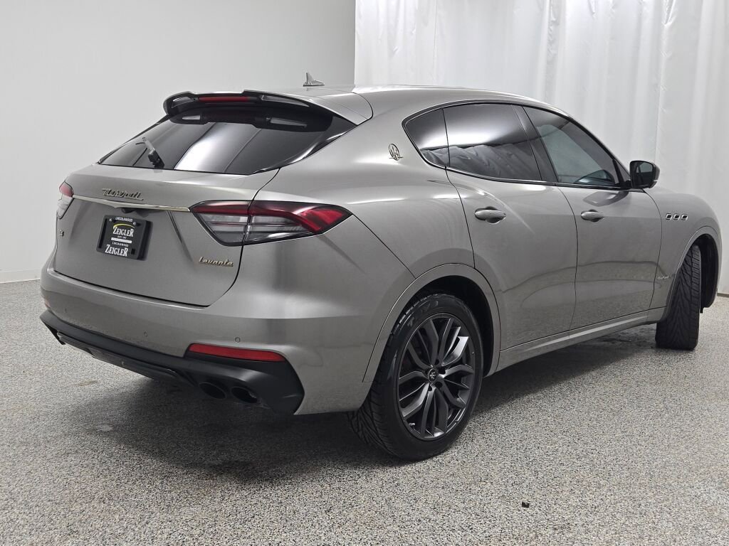 Used 2021 Maserati Levante GranSport AWD/4WD image 13