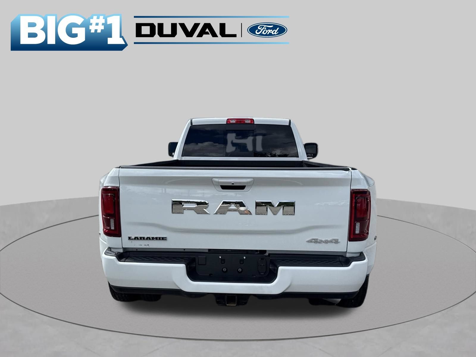 Used 2026 RAM 3500 Laramie AWD/4WD image 7