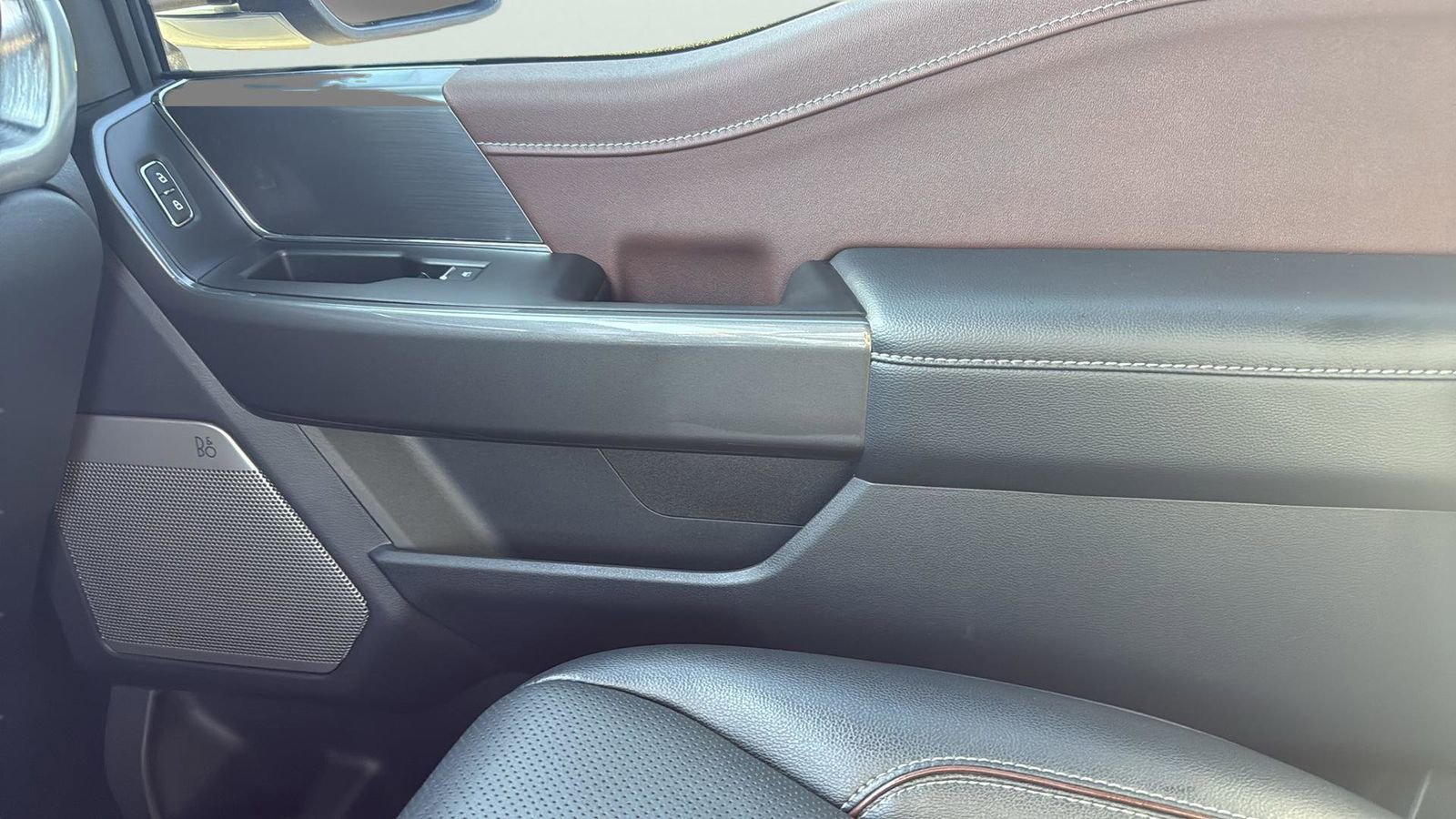 Used 2022 Ford F150 Lariat w/ Equipment Group 502A High image 24