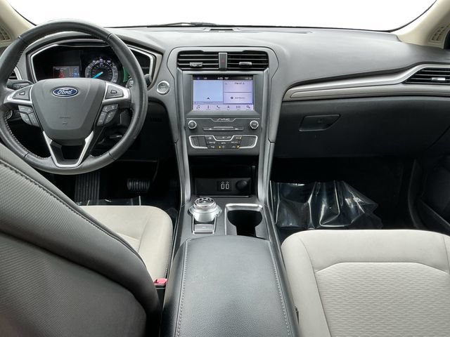 Certified 2019 Ford Fusion SE w/ Equipment Group 151A FWD image 12